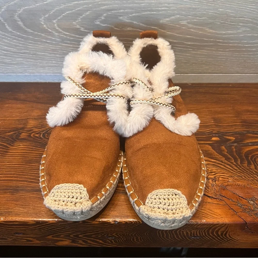 Yellow Box Chestnut Brown Raddie Suede Shoes 7.5 Fur Trim Woven Macrame Toe Lace